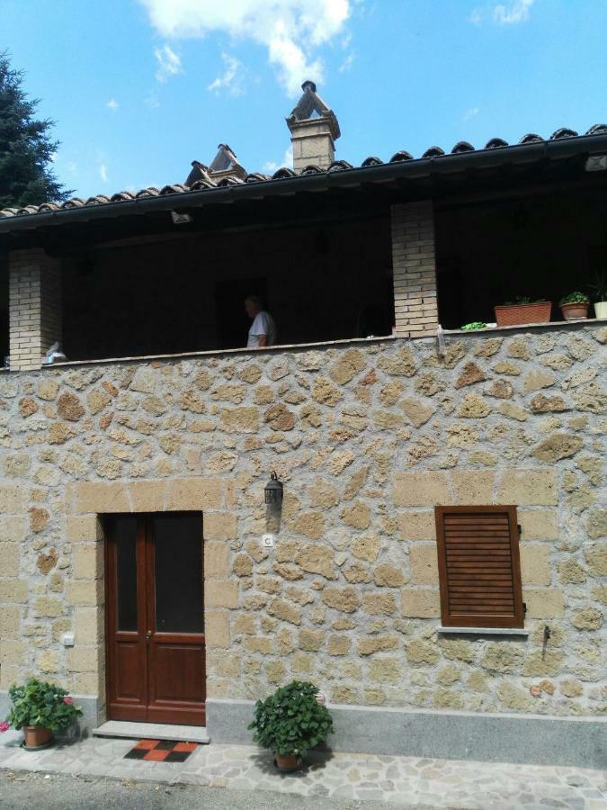 דירות Onano Casale Di Burano מראה חיצוני תמונה